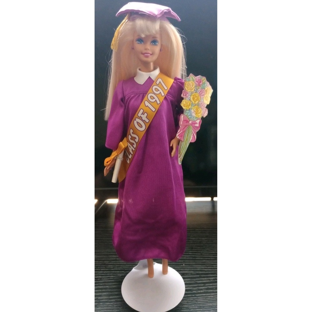 1997 Barbie Class of 1997 Graduation Doll Blonde Purple Gown w/ Cap Sash &...